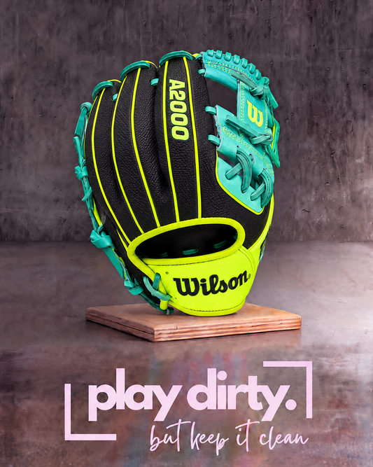 *LIMITED-EDITION WILSON “TENNIS BALL” A2000®  1786SS  (Wilson 11.5'' - Infield Glove)