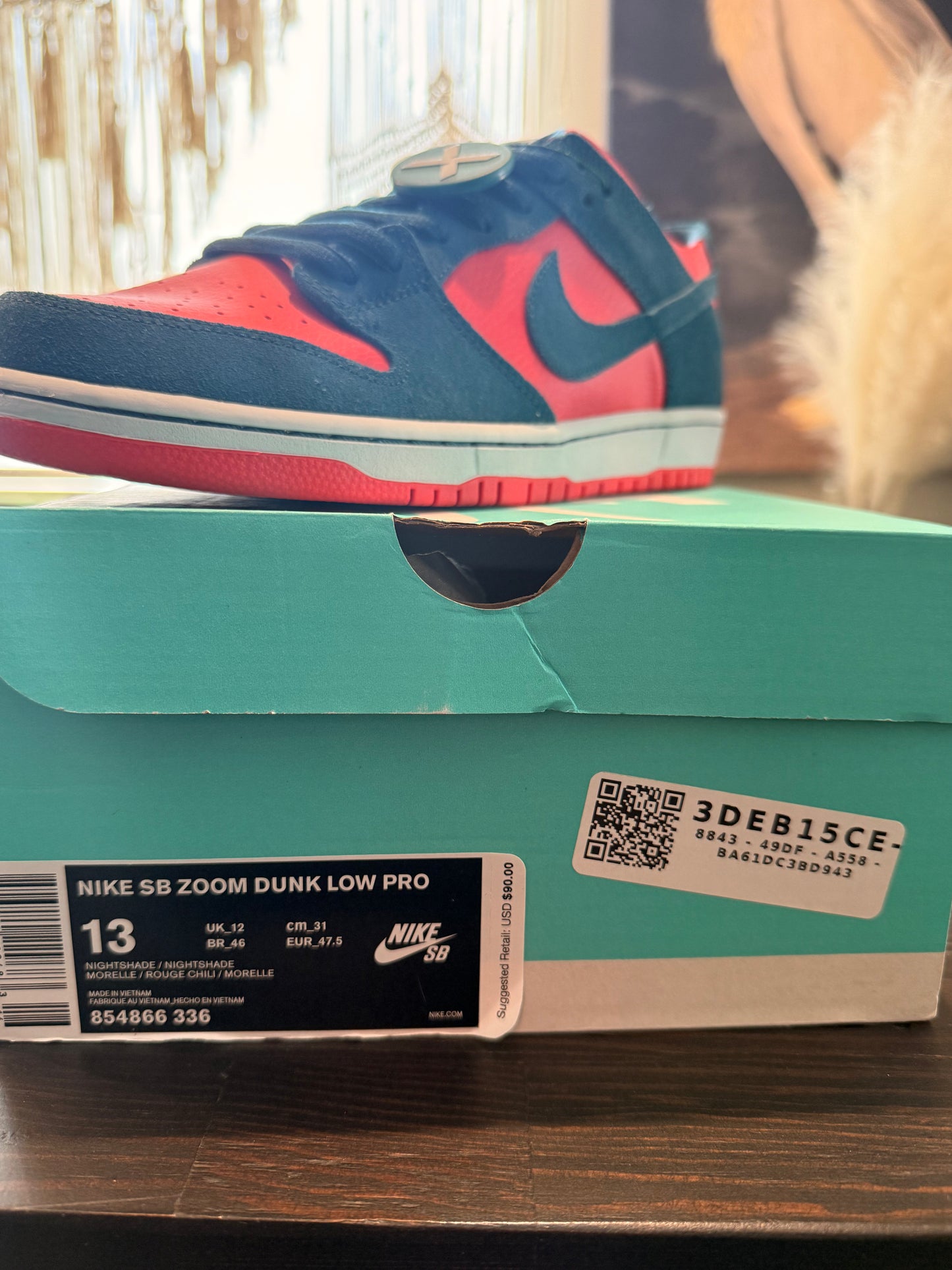 Nike SB Dunk Low Pro- Reverse Shark (Size US Mens 13)