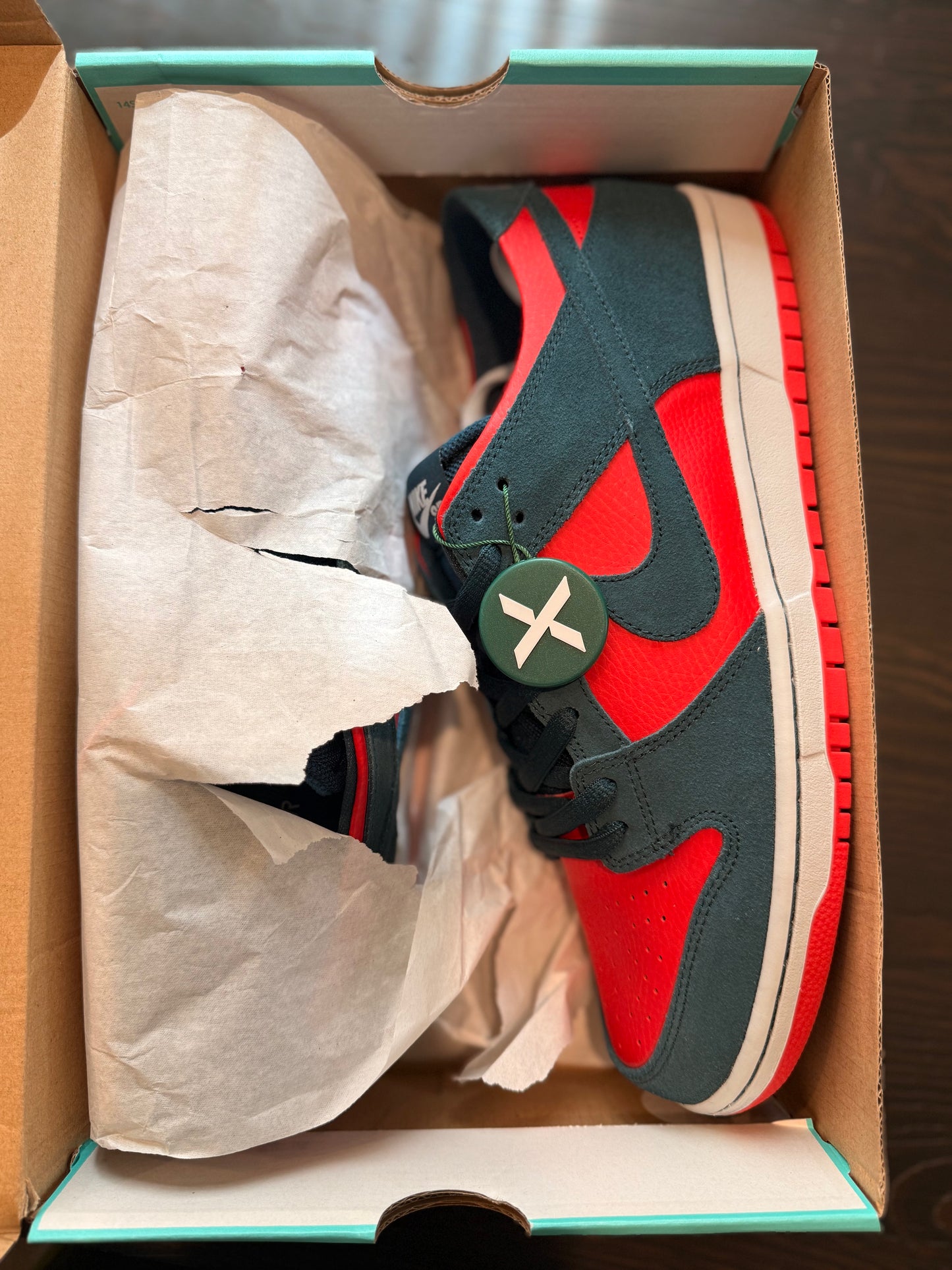 Nike SB Dunk Low Pro- Reverse Shark (Size US Mens 13)