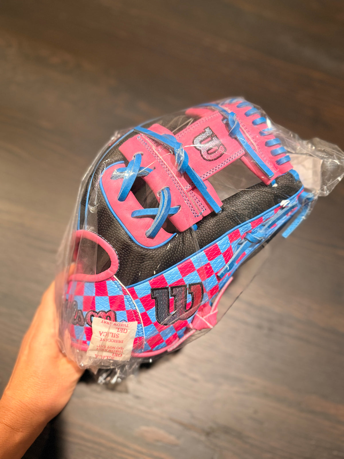 1786 Pottstown (Wilson 11.5'' - A2000 SuperSkin Series Glove)