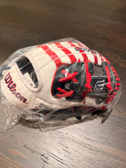 2026 Banner A2000® 1975SS  (Wilson 11.75'' - 1975 Infield Glove)