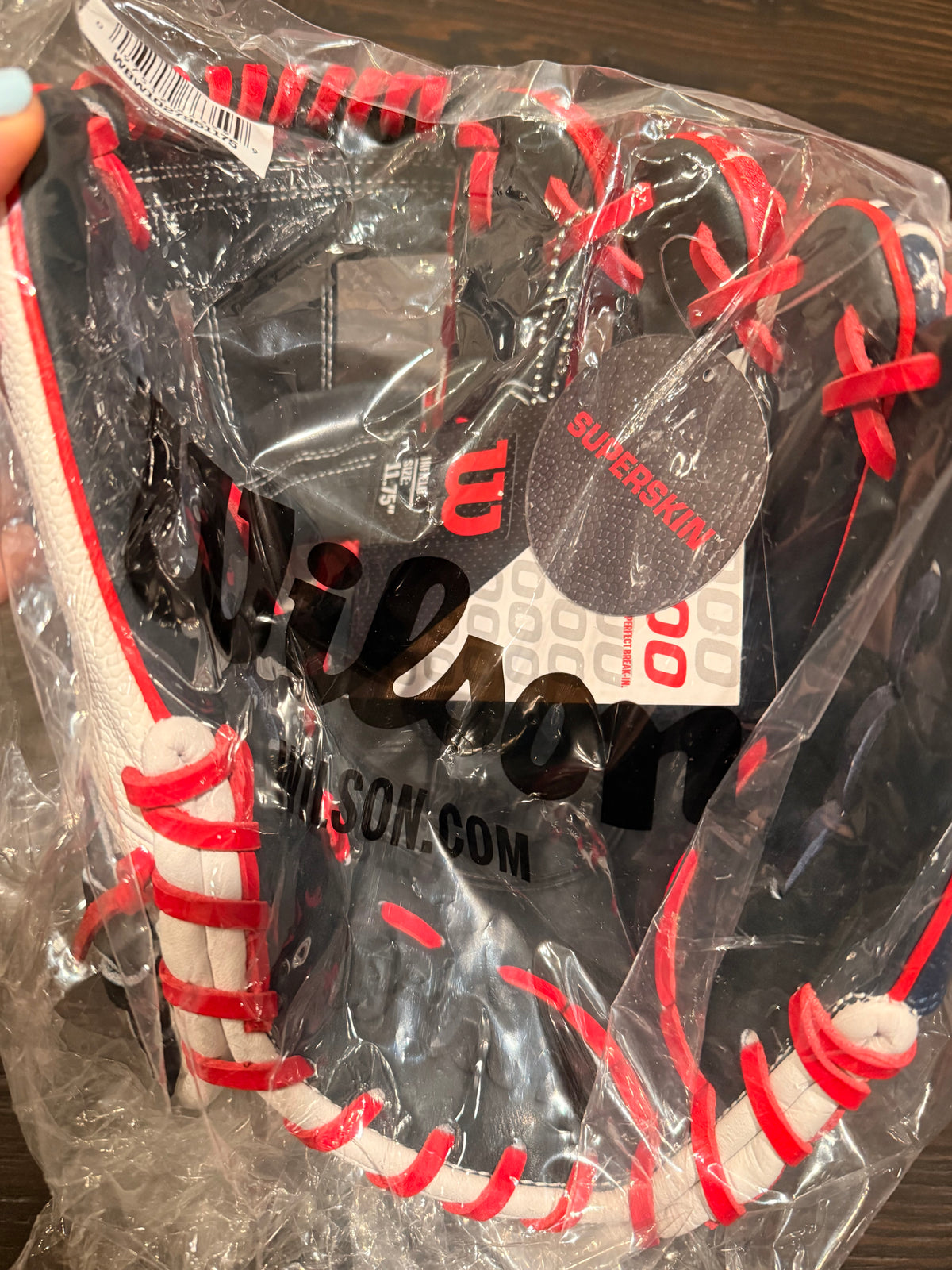 2026 Banner A2000® 1975SS  (Wilson 11.75'' - 1975 Infield Glove)