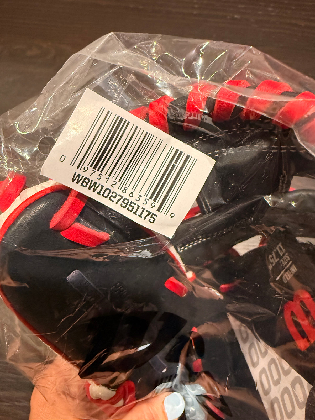 2026 Banner A2000® 1975SS  (Wilson 11.75'' - 1975 Infield Glove)