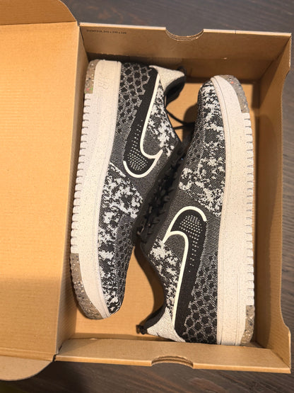 Nike Air Force 1 Low Crater Flyknit - Black White Melange (Size US Mens 13)