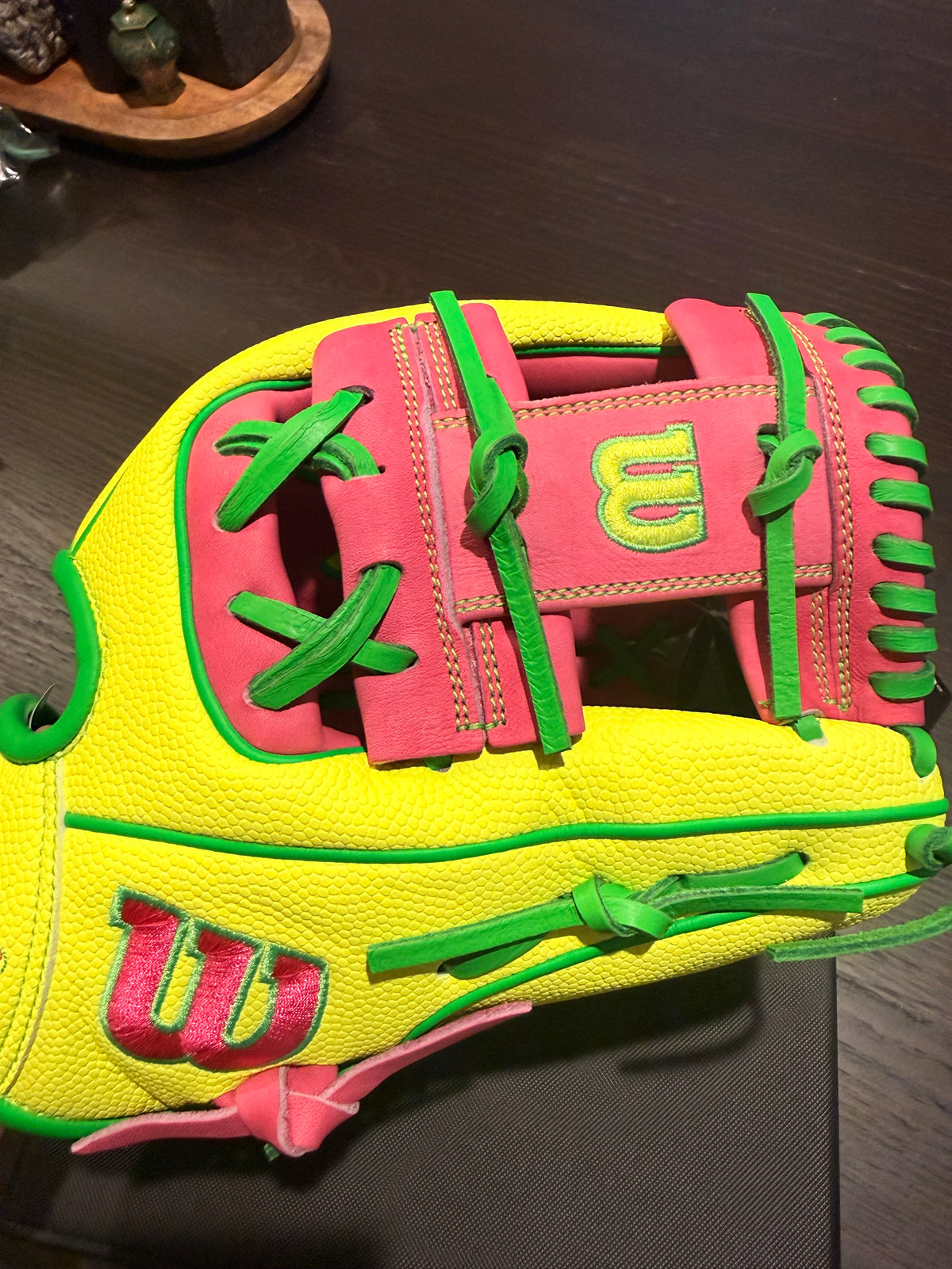 *LIMITED-EDITION 2026 WILSON A2000®  1975SS  (Wilson 11.75'' - Infield Glove)