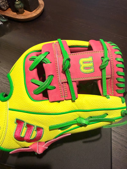 *LIMITED-EDITION 2026 WILSON A2000®  1975SS  (Wilson 11.75'' - Infield Glove)