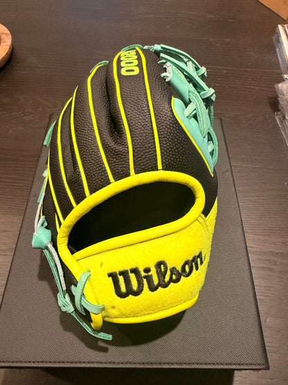 *LIMITED-EDITION WILSON “TENNIS BALL” A2000®  1786SS  (Wilson 11.5'' - Infield Glove)