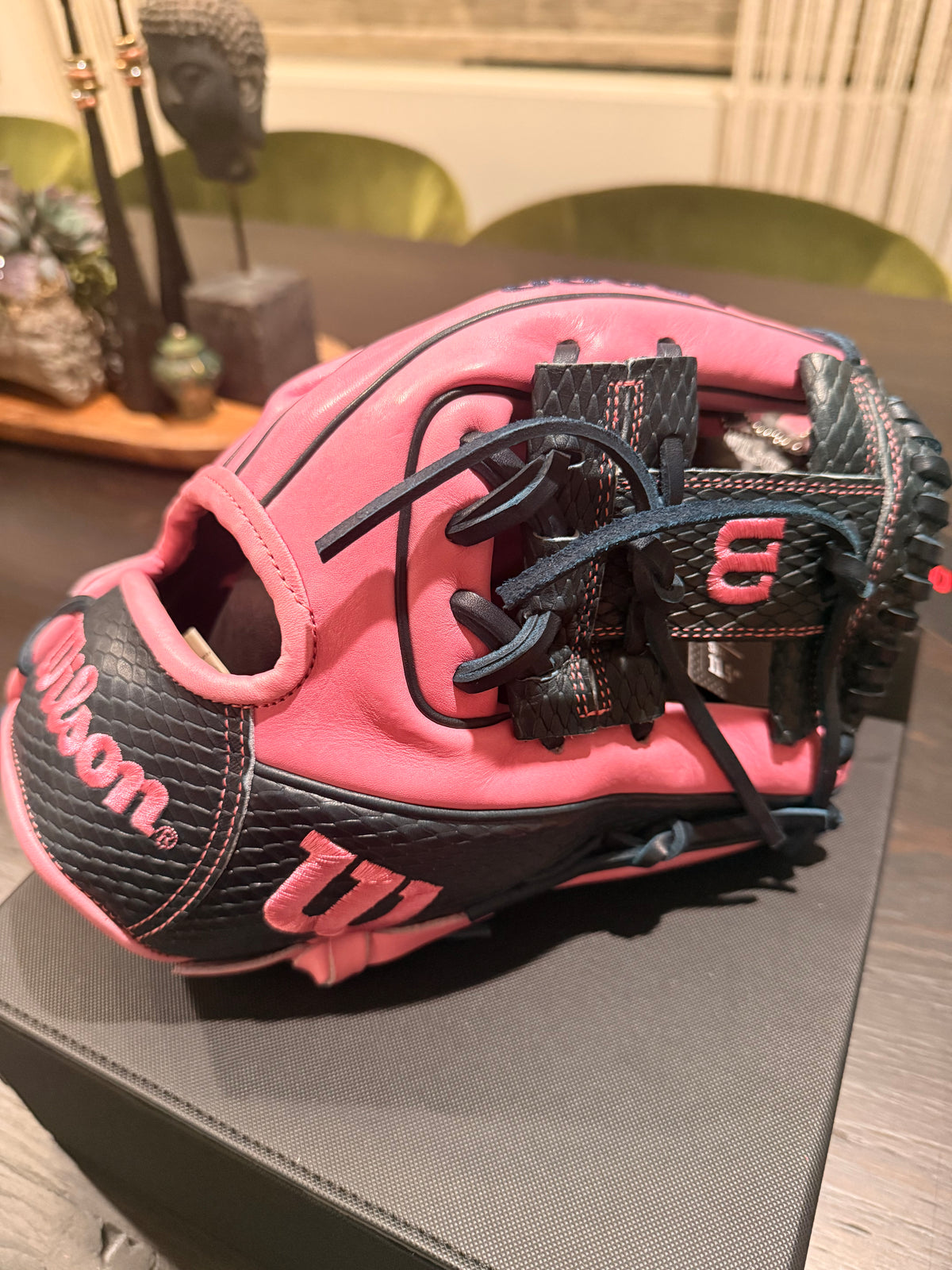 *2024 Wilson A2000 SC1786SS* (11.5" Winter Infield Glove RHT) - NWT