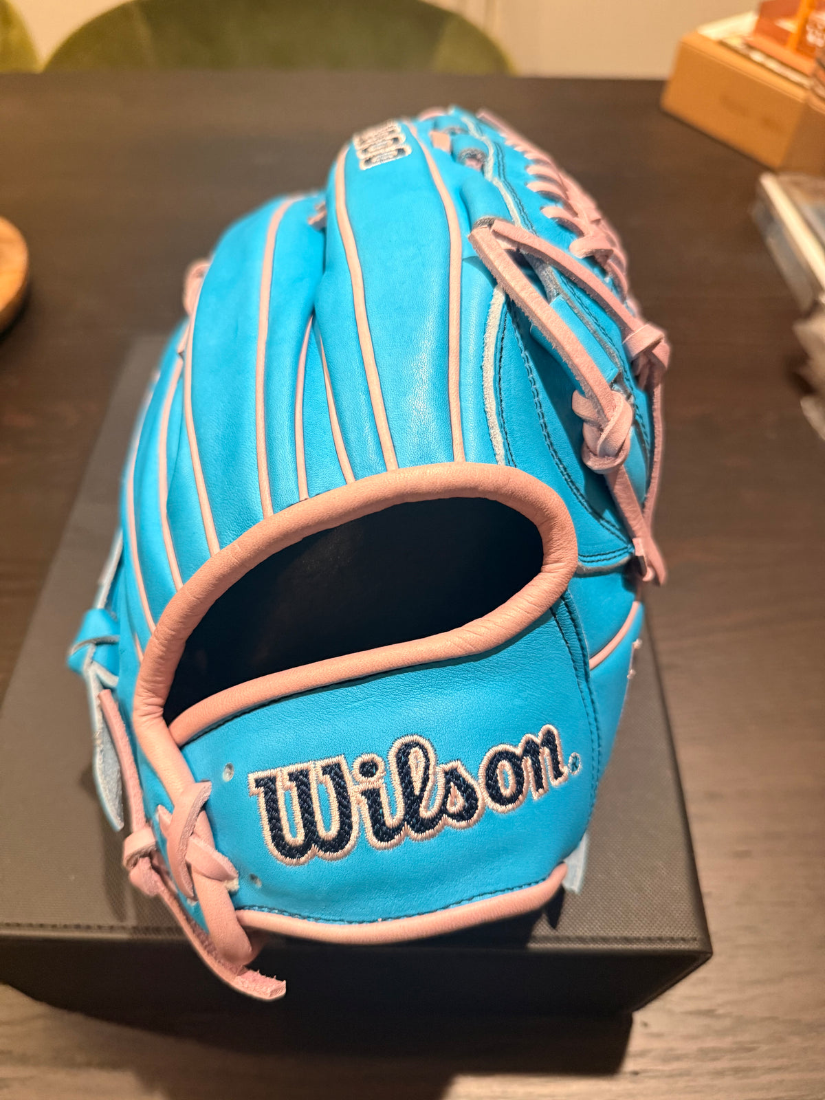 *2025 Wilson A2000 D25 12.25* - (Winter Pitcher's Baseball Glove RHT) - NWT