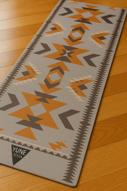 Teton Canyon Yoga Mat – 6 mm Extra Thick, Double-Sided Non-Slip, Eco-Friendly PER with Multi-Color Canyon Stripe Design | Yune Yoga
