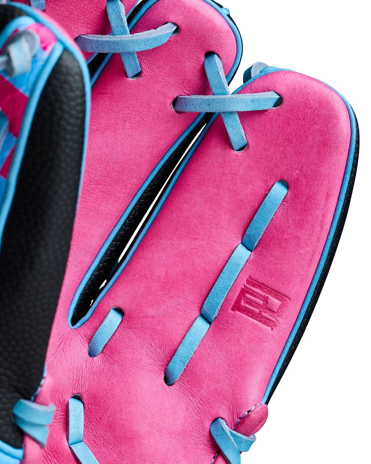 1786 Pottstown (Wilson 11.5'' - A2000 SuperSkin Series Glove)