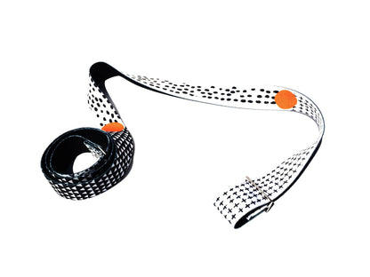 Bowie Yoga Strap – White Stretching Strap w/ Metal Buckles | Yune Yoga