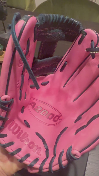 *2024 Wilson A2000 SC1786SS* (11.5" Winter Infield Glove RHT) - NWT